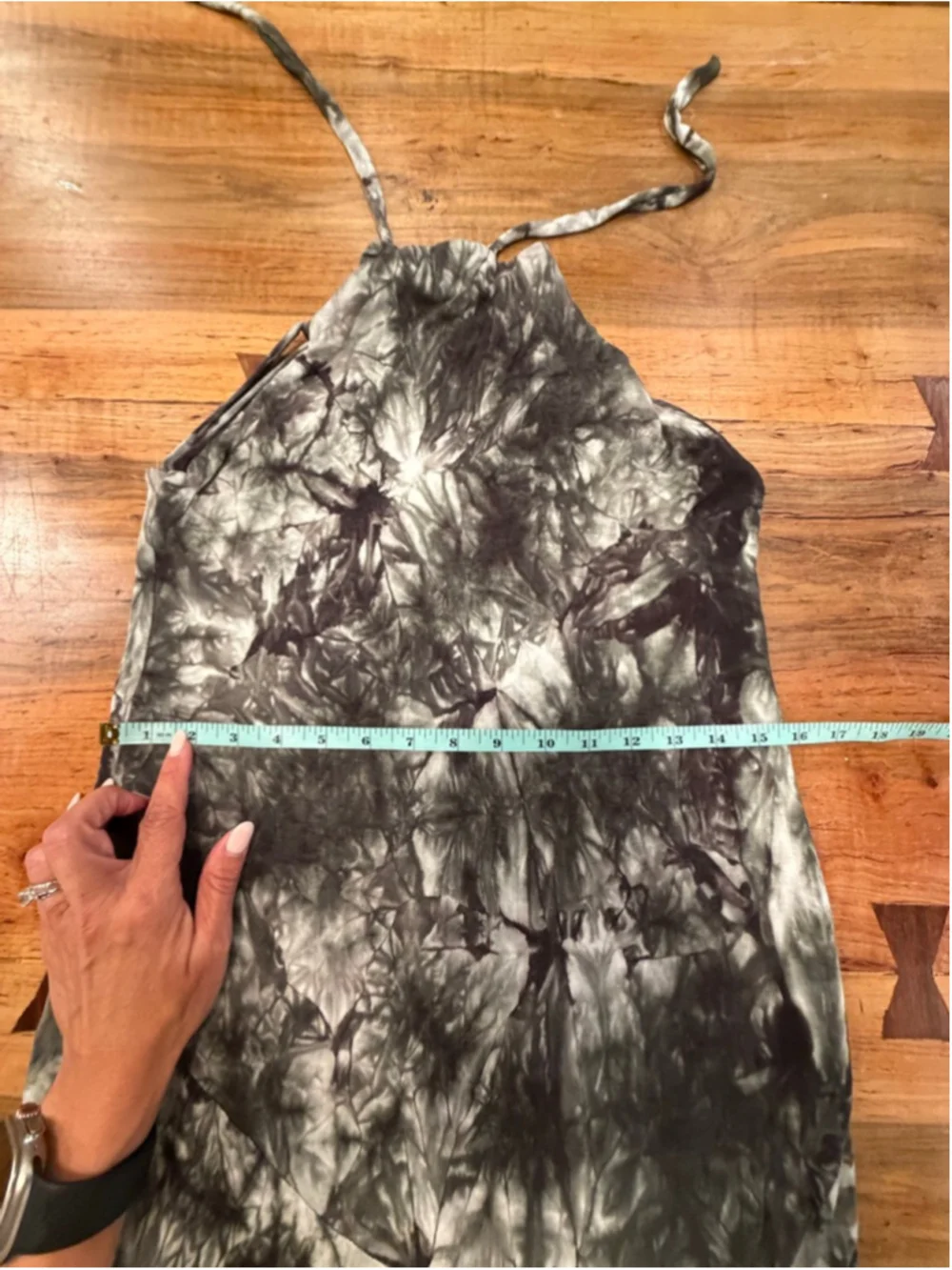 CQ by CQ Tie Dye Maxi Dress L Black Gray Halter Neck Backless Side Slit Stretch - Picture 10 of 12